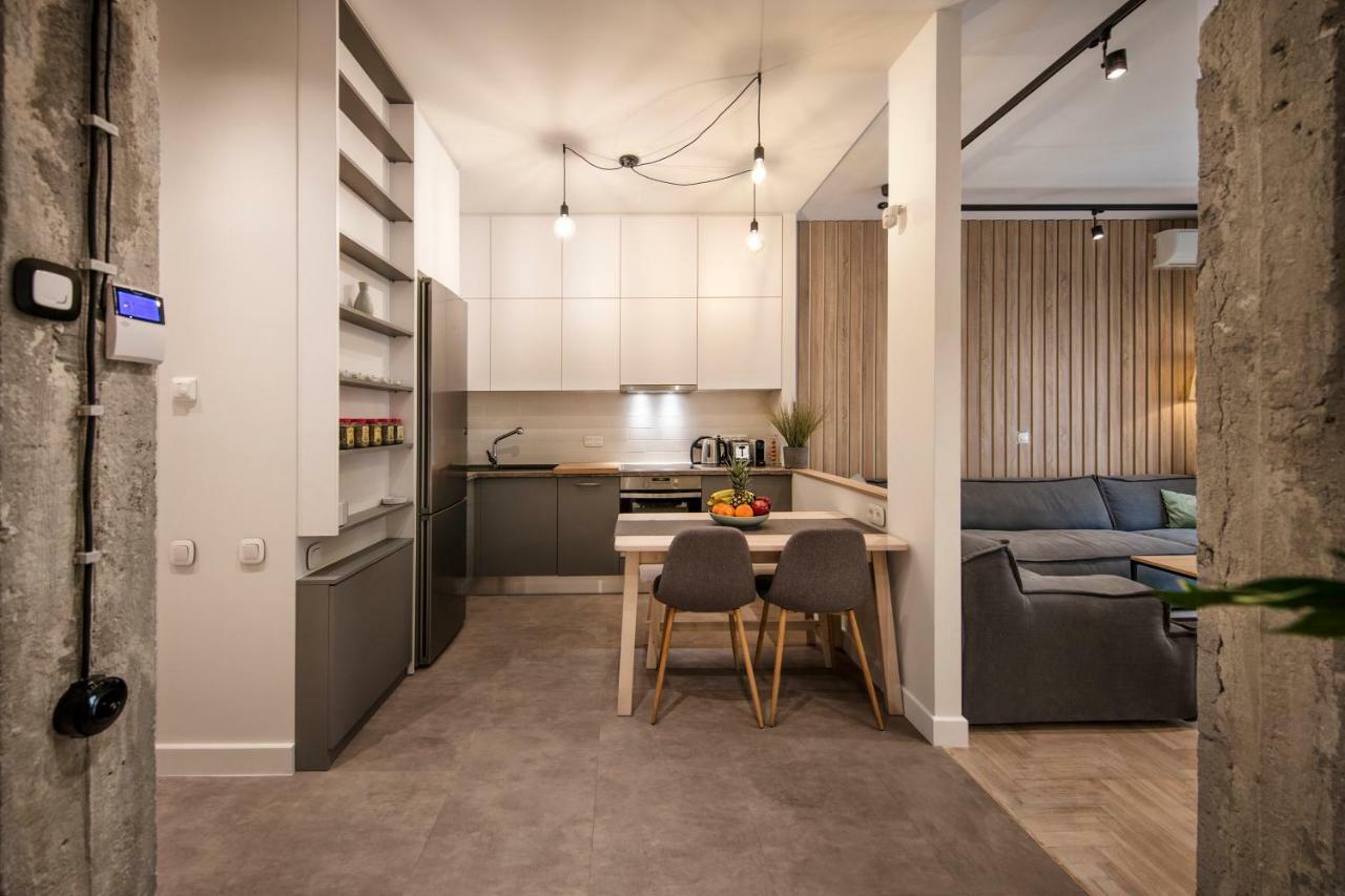 Stunning Αpartment Ιn Τhe Heart Athens. Lejlighed Eksteriør billede