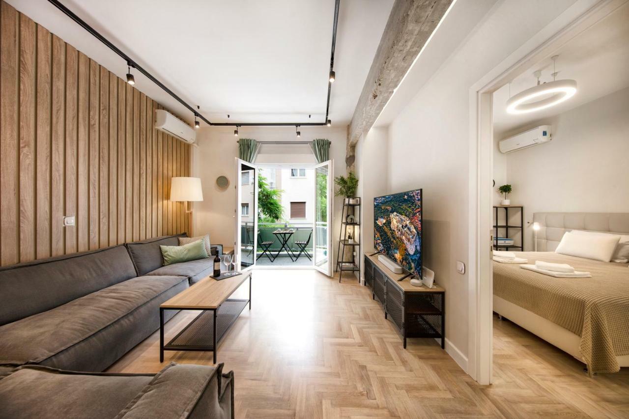 Stunning Αpartment Ιn Τhe Heart Athens. Lejlighed Eksteriør billede