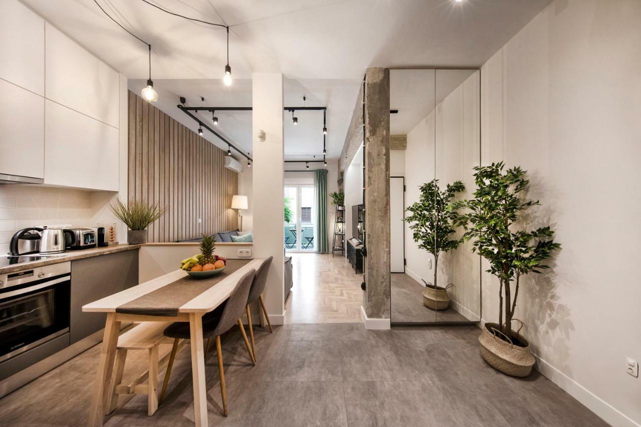 Stunning Αpartment Ιn Τhe Heart Athens. Lejlighed Eksteriør billede